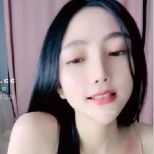 猫猫女神：妖艳甜美脸蛋儿1V452MB百度盘